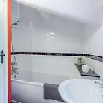 2 Bed In Oc-87180 * آمبيلسايد