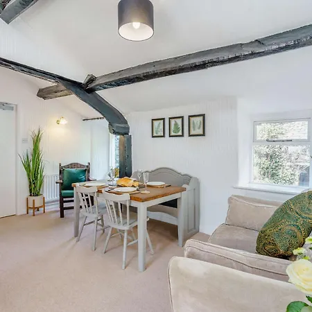 Дом отдыха 2 Bed In 87180 *